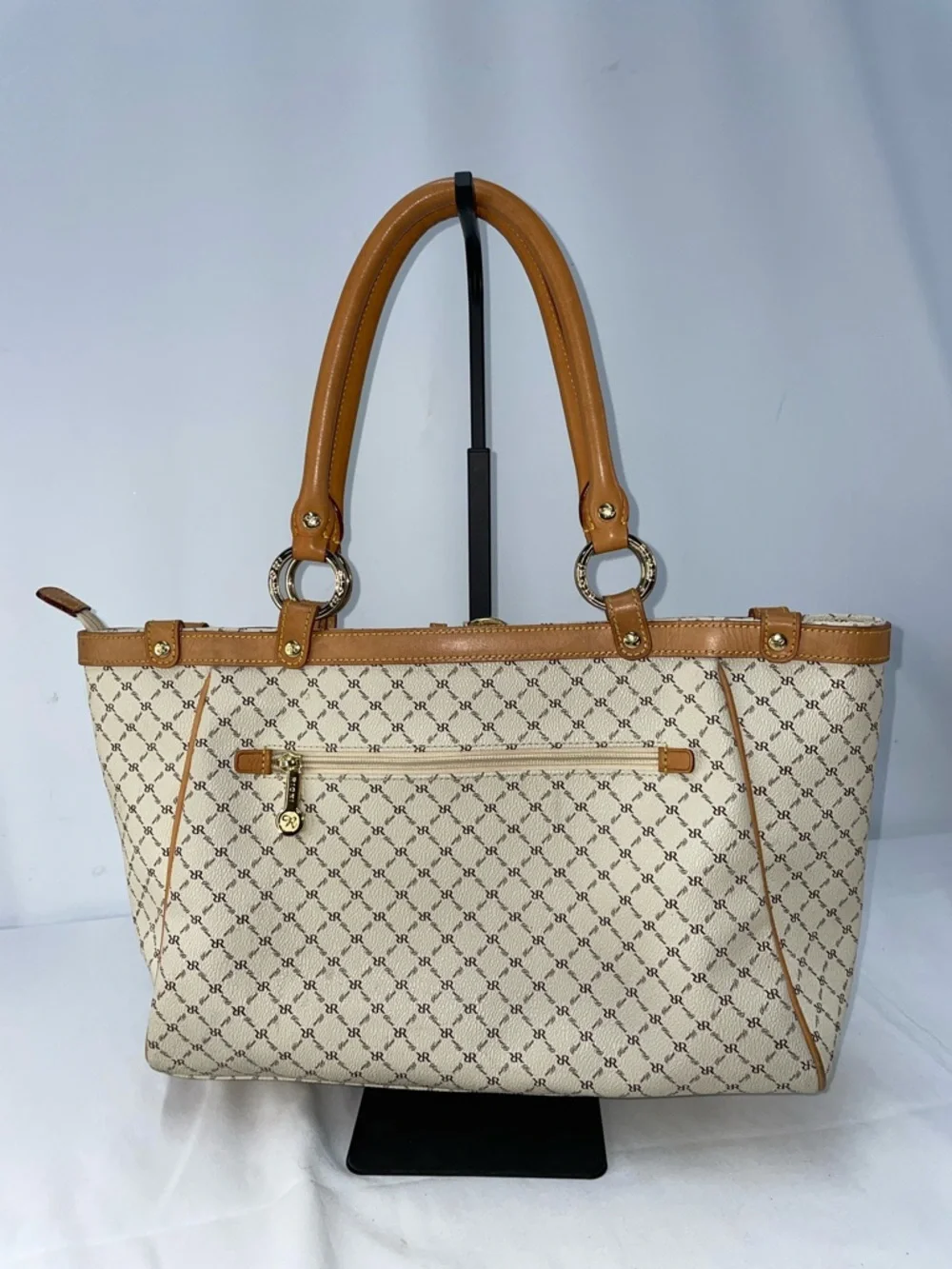 RIONI SIGNATURE EVERY DAY WEEKENDER HANDBAG FTL-04-104